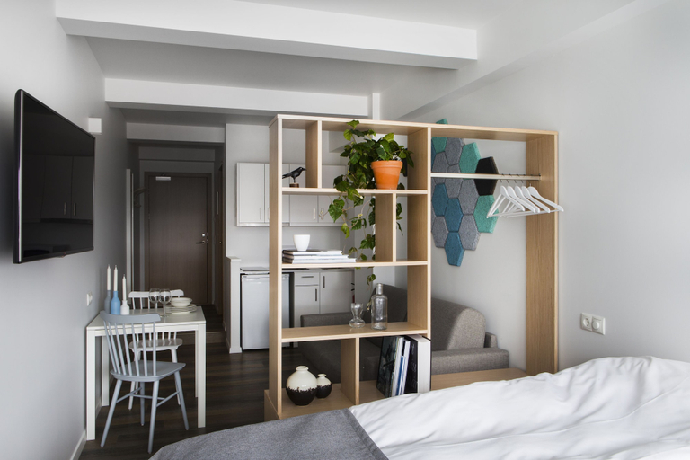 Bedroom 3, Island Apartments, Reykjavík