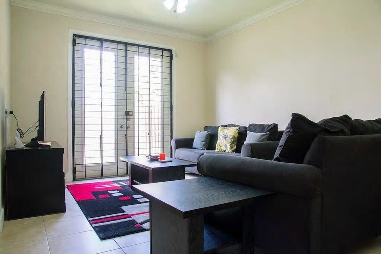 Others 5, New Kingston Guest Apt at Sonoma Estate