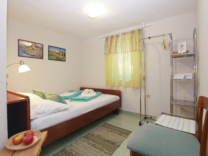 Bedroom 2, Apartments Jacqueline 1227, Premantura