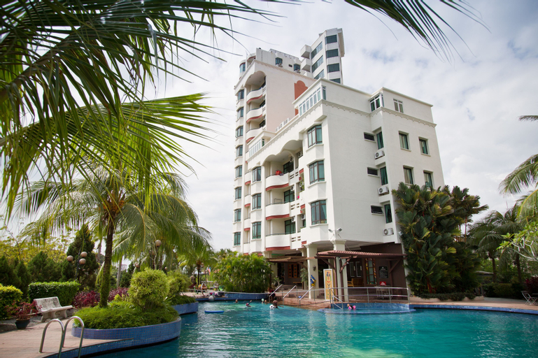 Exterior & Views 2, Century Bay Private Residences, Penang Island