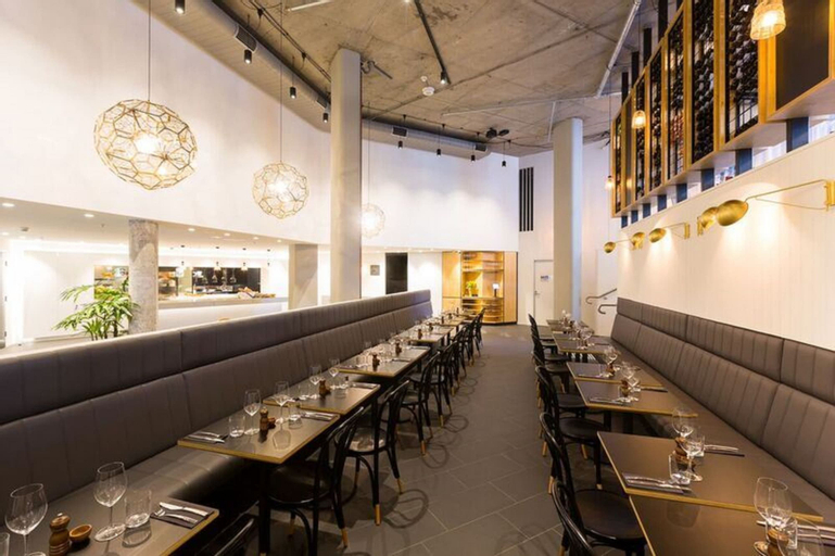 Food & Drinks 5, Song Hotel Sydney, Sydney