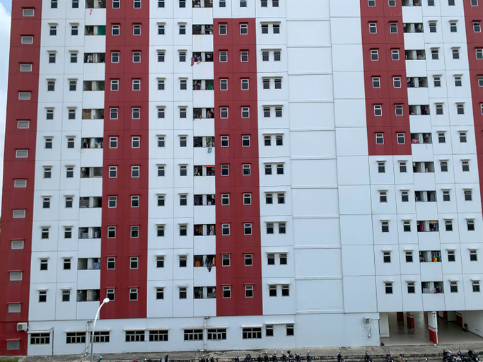 Exterior & Views, Cozy 2BR at Delta Cakung Apartment By Travelio, East Jakarta