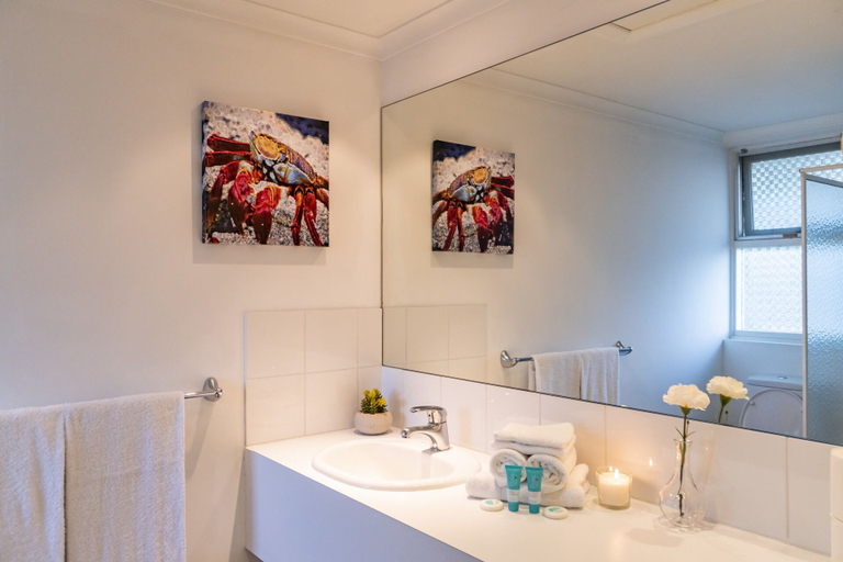 Bathroom, Ocean Sunset Glenelg Central Studio Apt, Adelaide