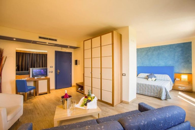 Bedroom 2, Hotel Galilei, Pisa