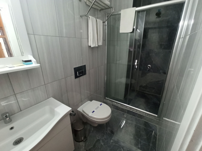 Bathroom 5, Asmali Hotel, Fatih