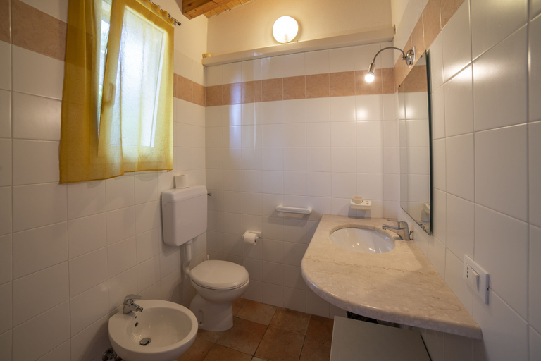 Bathroom 3, Villaggio Turistico Eden, Brescia