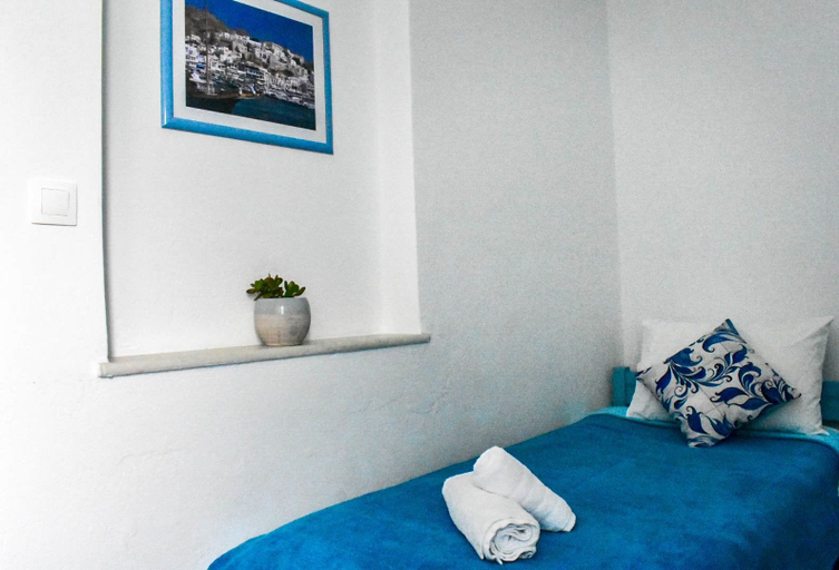 Bedroom 2, Dedalos Studios Naxos, South Aegean