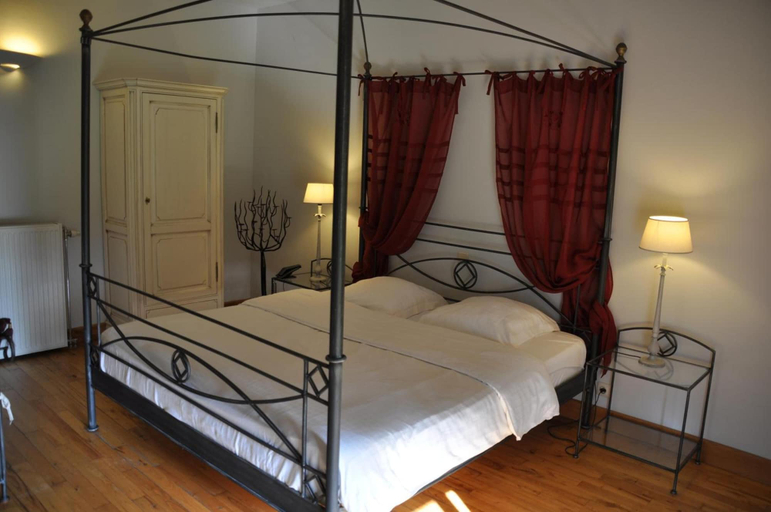 Bedroom 4, Le Manoir du Capitaine, Hainaut
