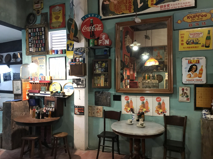 Food & Drinks 4, Misty Forest II - 9 Pax Next To Night Market, Cameron Highlands