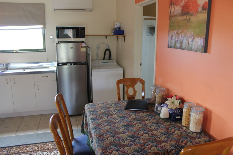 Others 5, Eyreview Retreat, Waimakariri