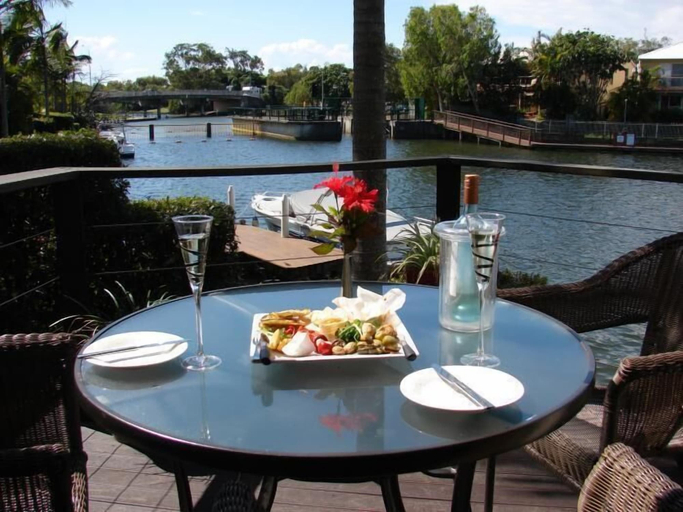 Food & Drinks 4, Portside Noosa Waters, Noosa - Noosa-Noosaville
