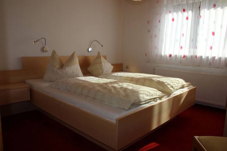 Bedroom 5, Gästehaus Steiert, Lörrach