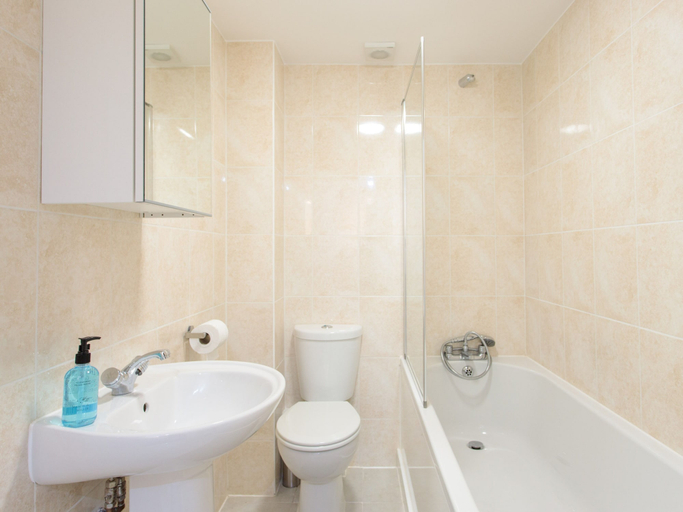 Bathroom, Dartford Luxurious Apartment, Kent