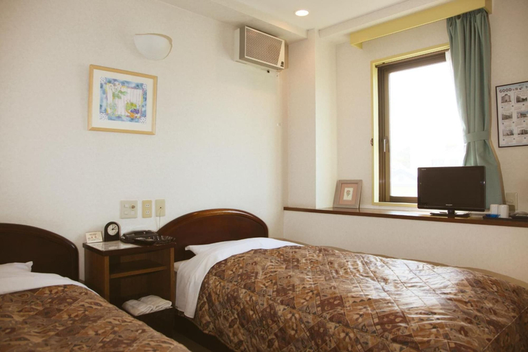 Bedroom 3, Hotel Hachimanzaka, Hakodate