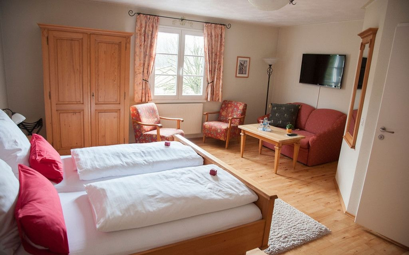 Bedroom 2, Hotel - Restaurant Wißkirchen, Rheinisch-Bergischer Kreis