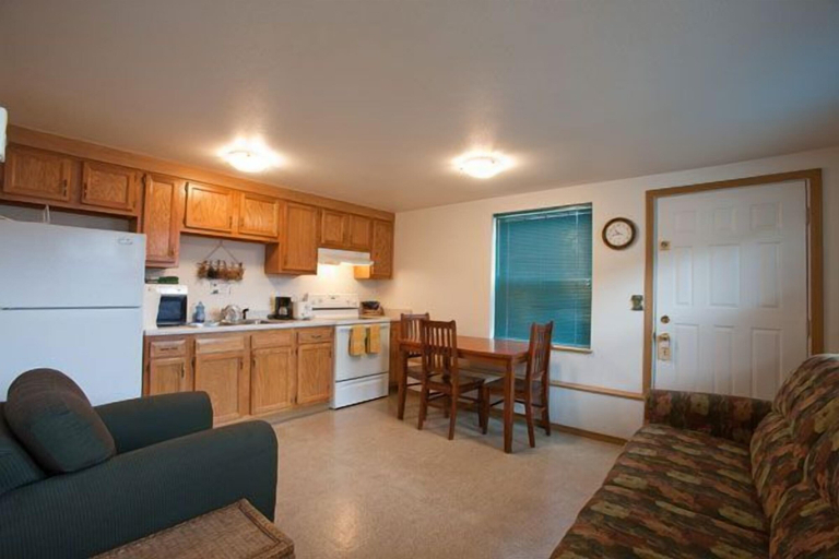 Others 5, Harborview Inn, Kenai Peninsula