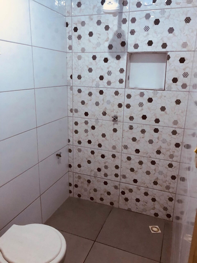Bathroom 2, Dok Brasília Hotel - Unidade Taguatinga, Brasília