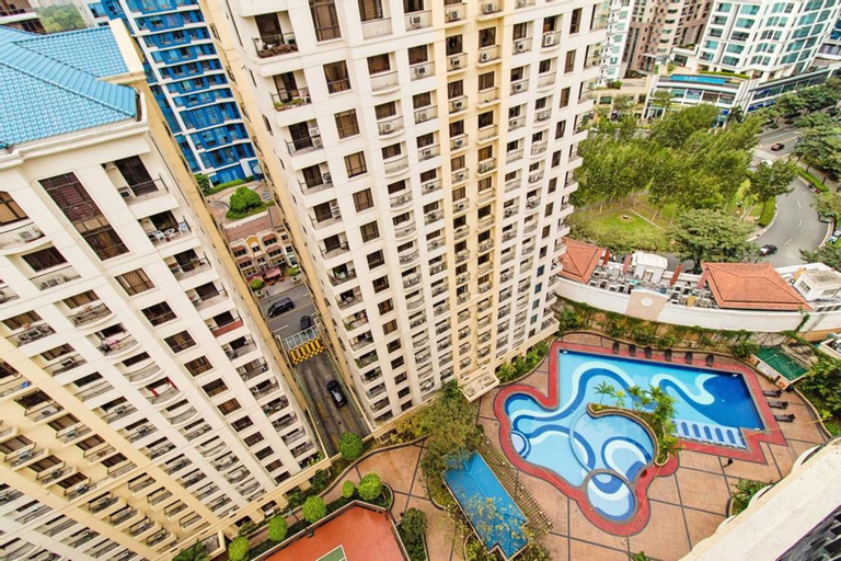 Forbestown Place at The Fort BGC, Makati City