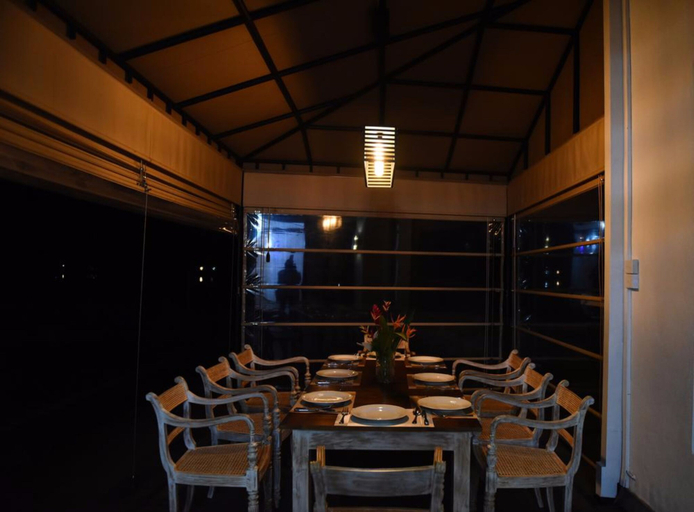 Food & Drinks 4, Sudu Gedara, Habaraduwa