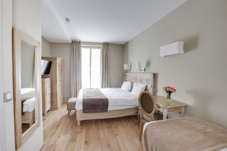 Bedroom 4, Hotel du Printemps, Paris