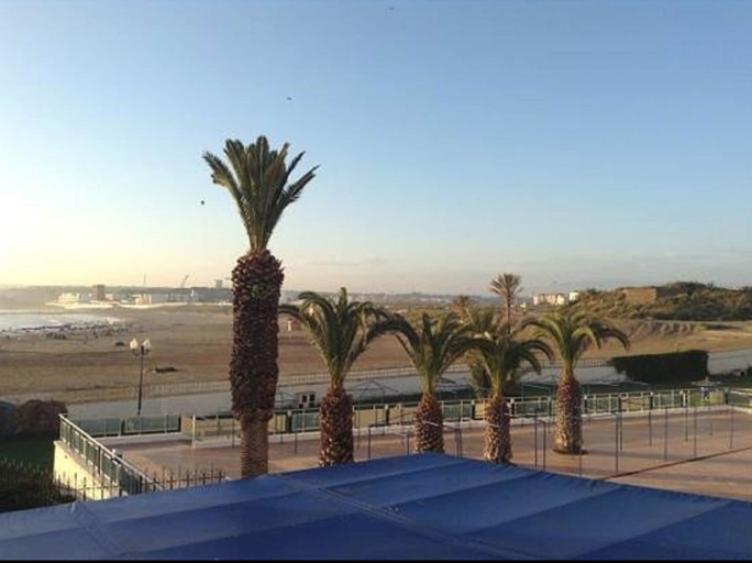 Others 4, El Marsa, Staoueli