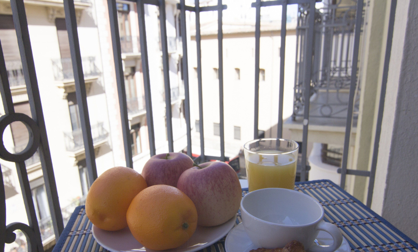 Food & Drinks, Correos, Valencia
