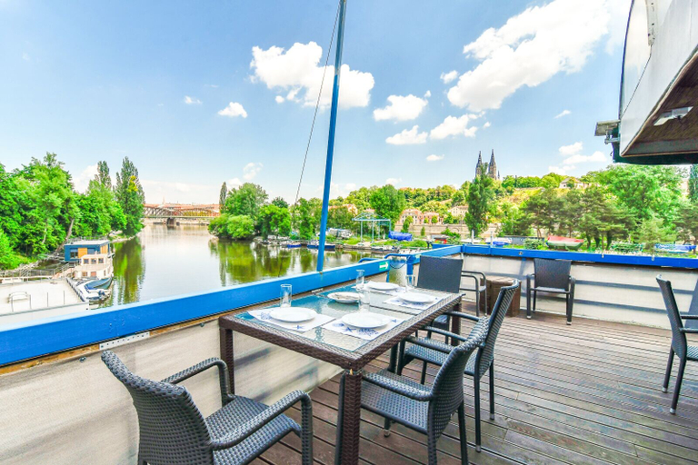 Sport & Beauty, Botel Vodník, Praha 5