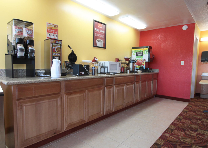Food & Drinks 5, Days Inn by Wyndham Independence, Kansas City