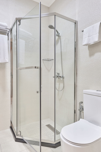 Bathroom 5, Praga Hotel, Tashkent City