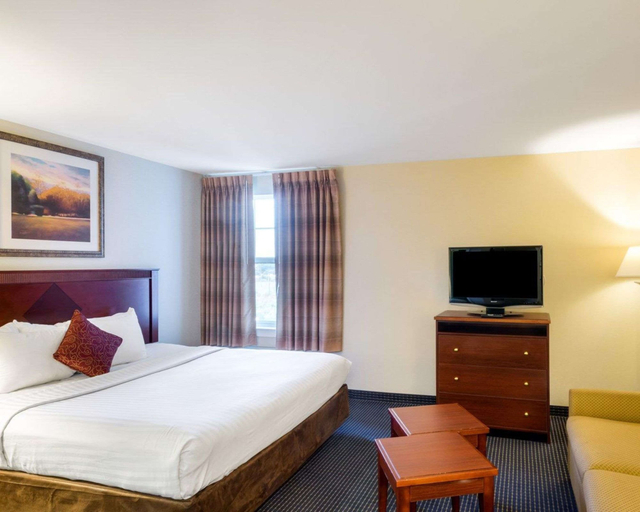 Bedroom 3, MainStay Suites Dover, Kent