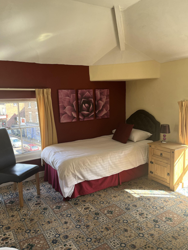 Bedroom 2, Tontine Hotel & Bar, Shropshire