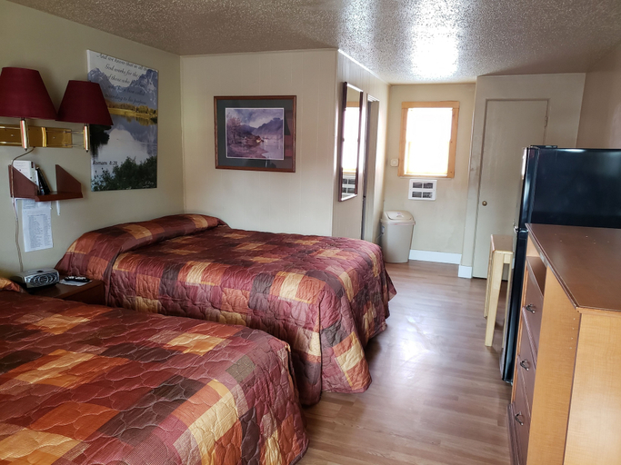 Bedroom 3, Brickyard Inn, Carbon