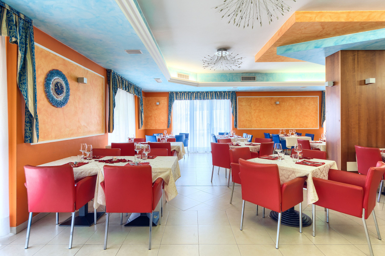 Food & Drinks 5, Hotel Centrale Latisana - Pertegada, Udine