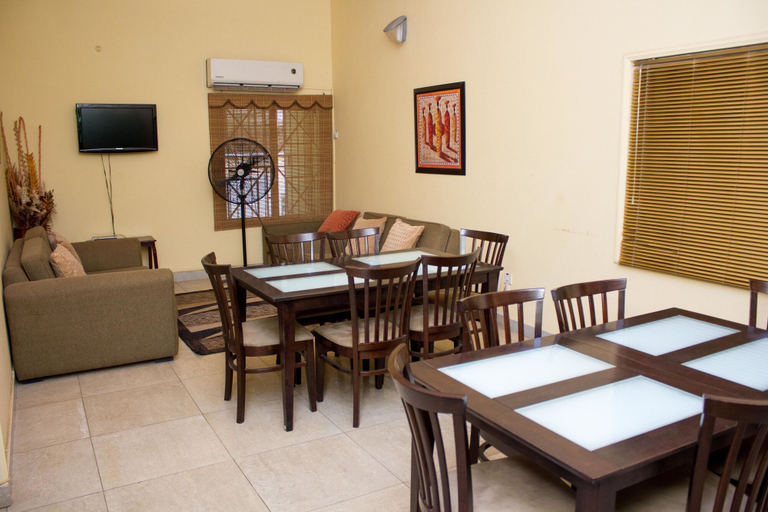 Others 5, Jayliz Lodge, Accra