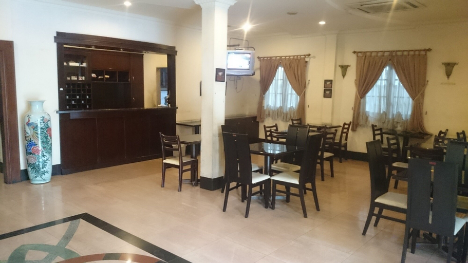 Food & Drinks, Citi International Palang Merah, Medan