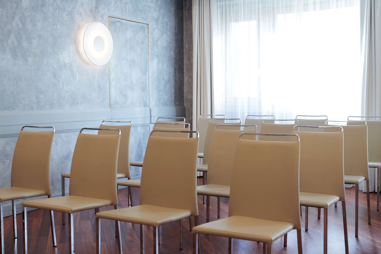 Business Facilities