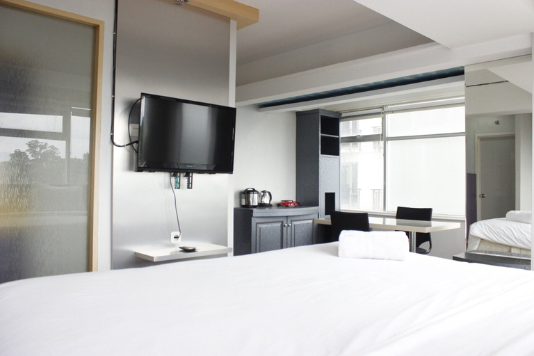 Bedroom 2, Spacious & Trendy Studio at Jarrdin Cihampelas Apartment, Bandung