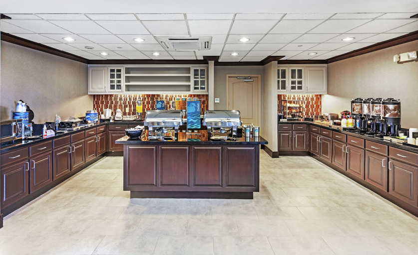 Food & Drinks 5, Homewood Suites by Hilton Waco, McLennan