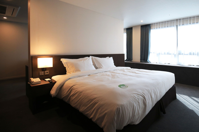 Bedroom 3, Best Western Jeju Hotel, Jeju
