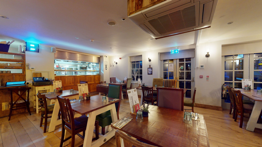 Food & Drinks 4, Devonshire Arms, Derbyshire