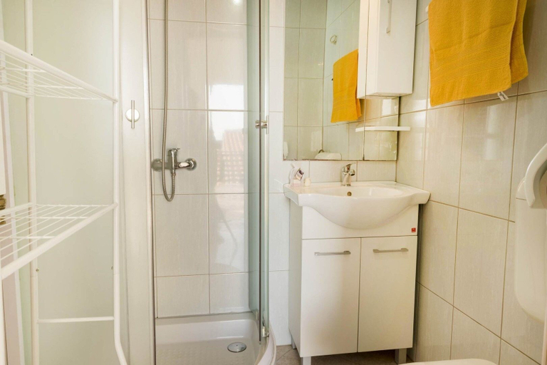 Bathroom, Apartments Ana Pula / Exclusive two Bedroom A5, Pula