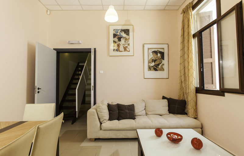 Others 4, City center house in Rhodes, South Aegean
