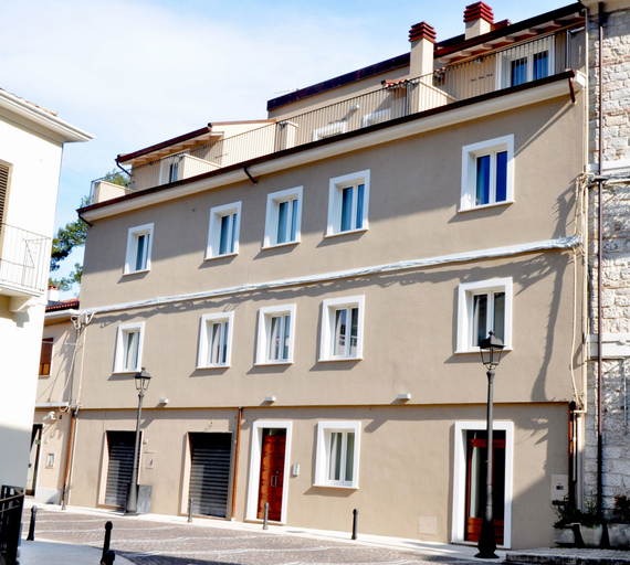 Exterior & Views 2, Da Oreste Affittacamere, Chieti