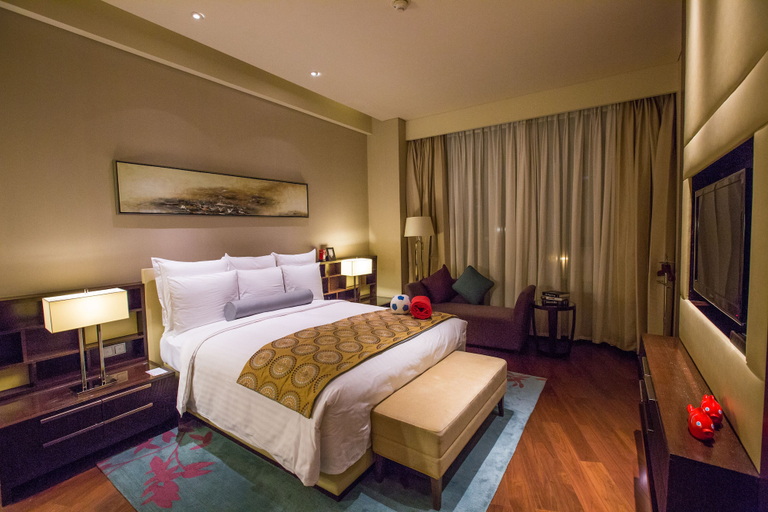 Bedroom 3, The Lakeview, Tianjin Marriott Executive Apartments, Tianjin