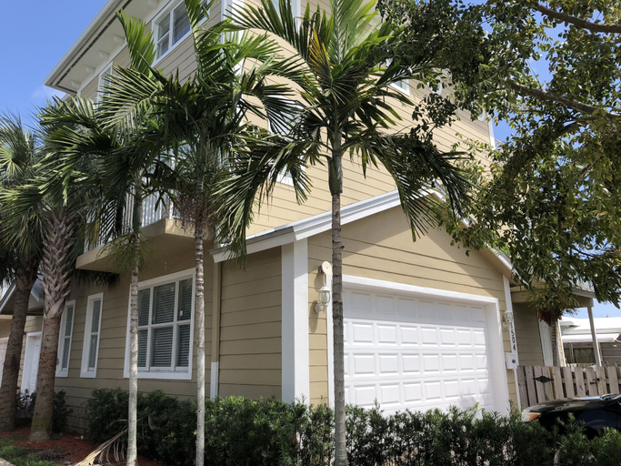 Exterior & Views, Luxury Home by Ideal Experience VR, Broward