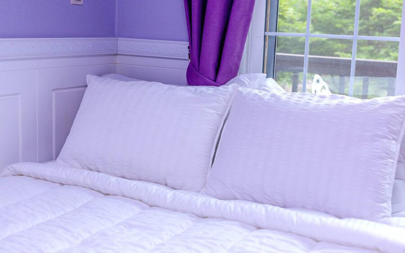 Bedroom 2, Caddis Pension, Yangyang