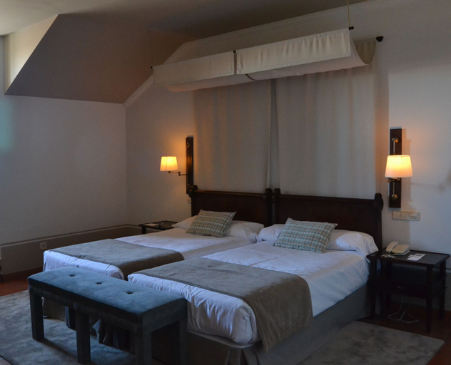 Bedroom 2, Parador de Lerma, Burgos