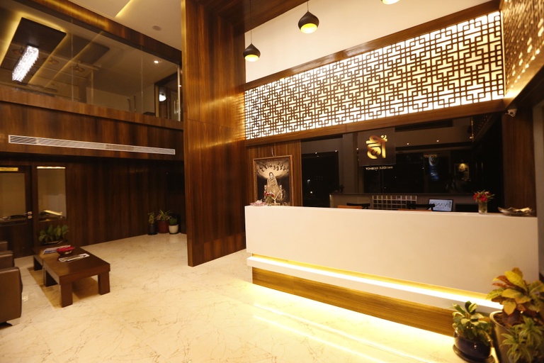 Others 5, Jivanta Hotel, Ahmadnagar