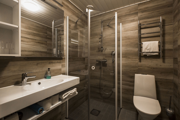 Bathroom 3, Hotel Arctic Zone, Northern Ostrobothnia
