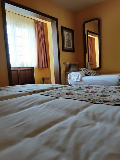 Bedroom 2, Hotel Marqués de la Moral, Asturias